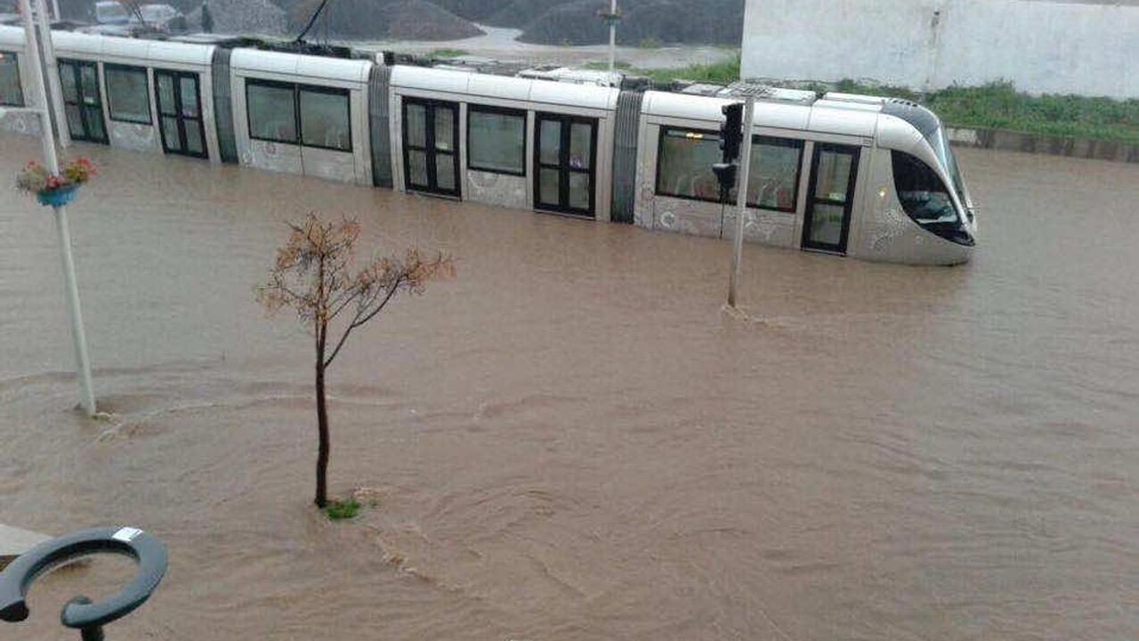 Fas’ta yağış nedeniyle çöken binada 4 kişi vefat etti