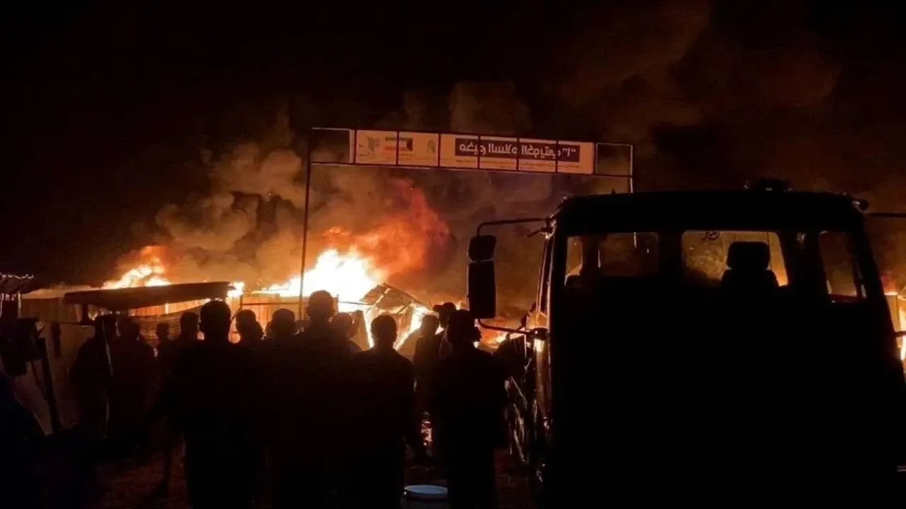 Mısır, İsrail'in Refah'taki kampı bombalamasını şiddetle kınadı