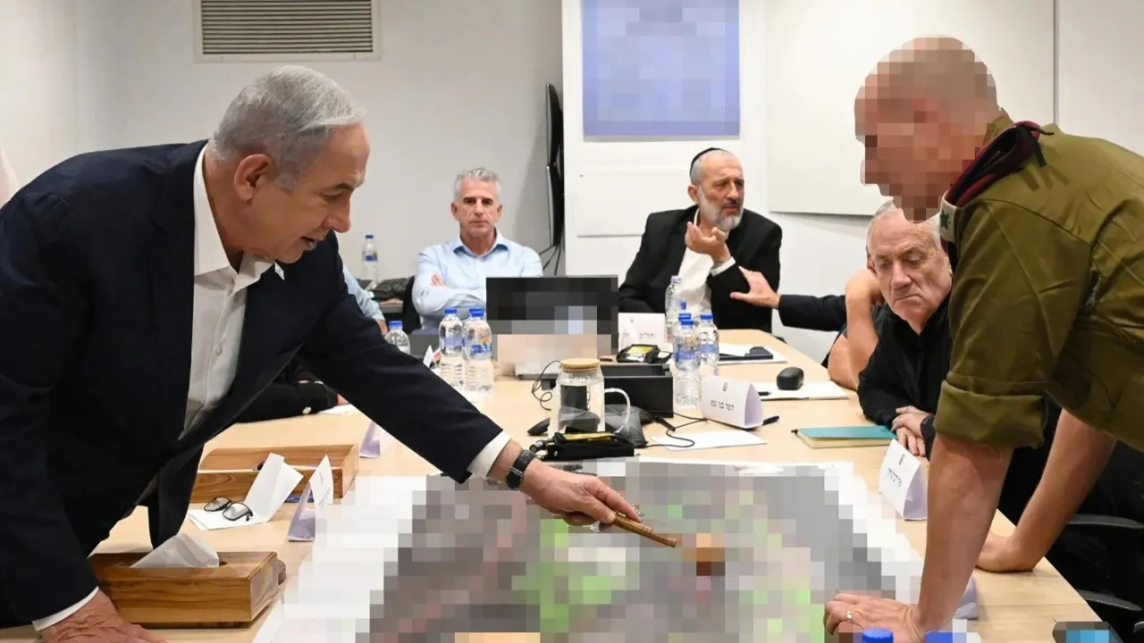 İsrail'de gizli belgelerin sızdırılması soruşturmasında Netanyahu’nun suçlanması için baskı yapıldığı iddiası