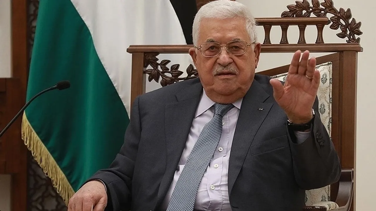 Filistin Başkanı Abbas ile İrlanda Başbakanı, İsrail'in Gazze'deki soykırımını görüştü