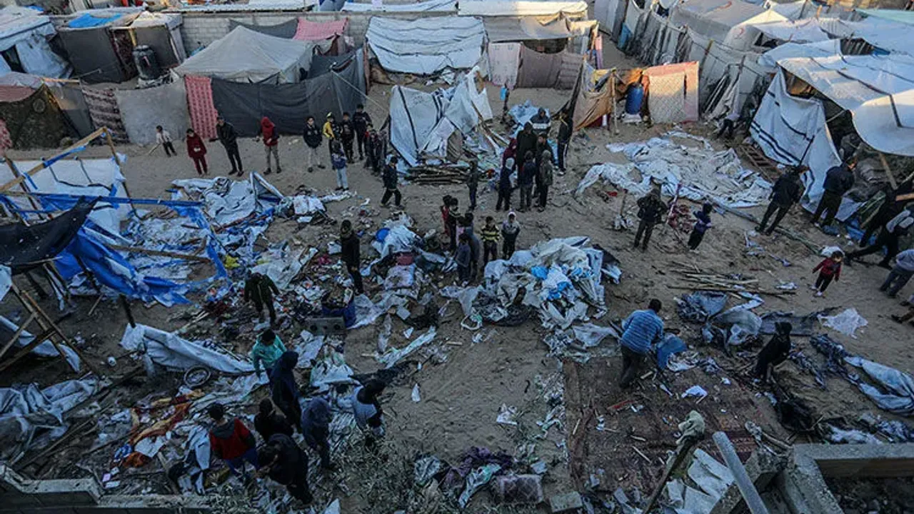 İsrail'in Gazze'nin farklı bölgelerindeki saldırılarında 11 Filistinli şehit oldu