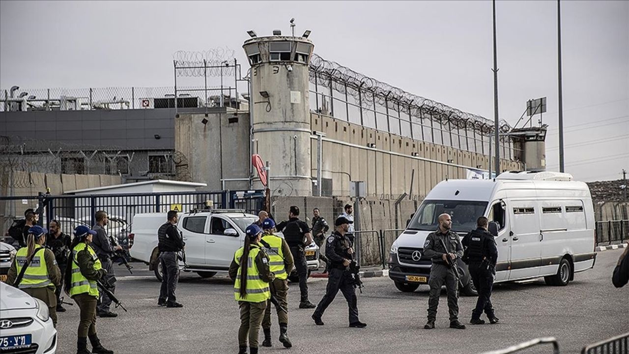 Özgürlük bekleyenler: 118 Filistinli hala esir