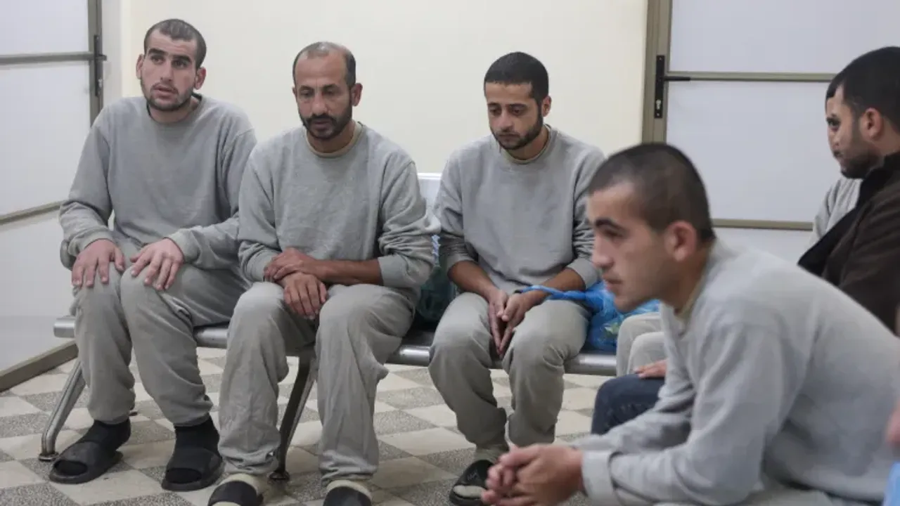 Açlık, taciz ve tecrit: Filistinli mahkumların gizlenen dramı