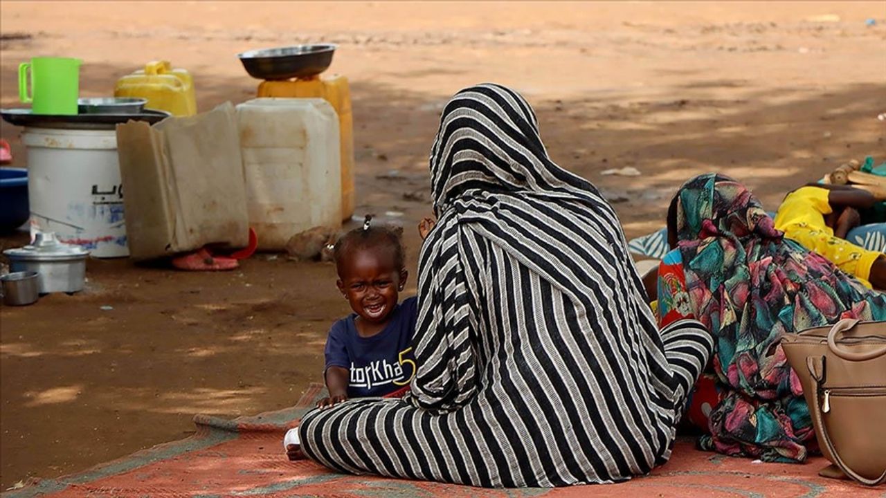 Sudan'da ülke nüfusunun yarısı insani yardıma muhtaç