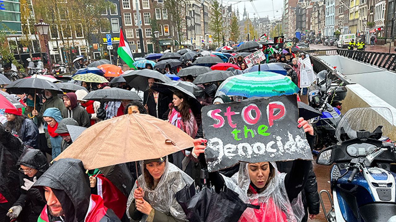 Hollanda'da halk, Filistin'e destek için yürüdü