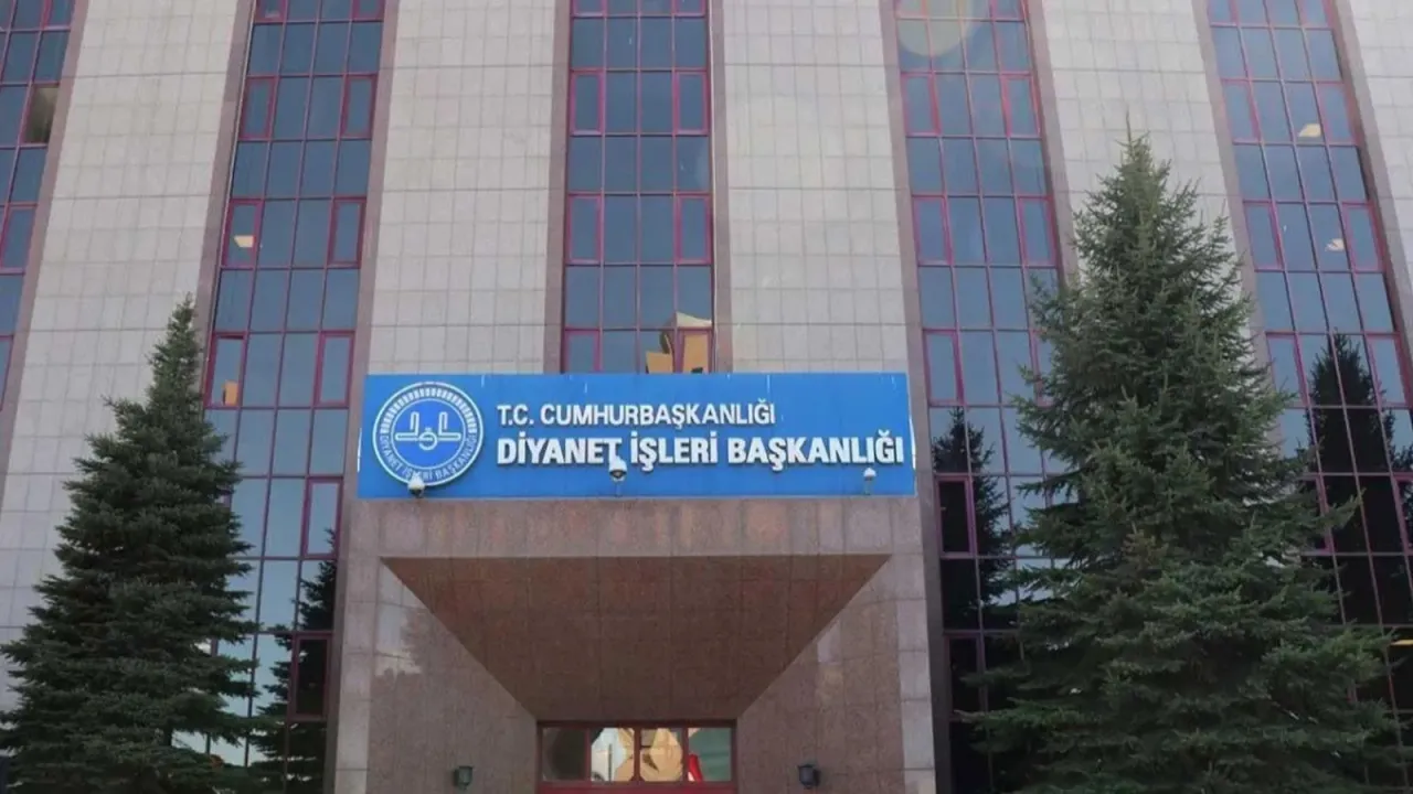 Diyanet, CHP 1. Genel Başkanı'nı andı