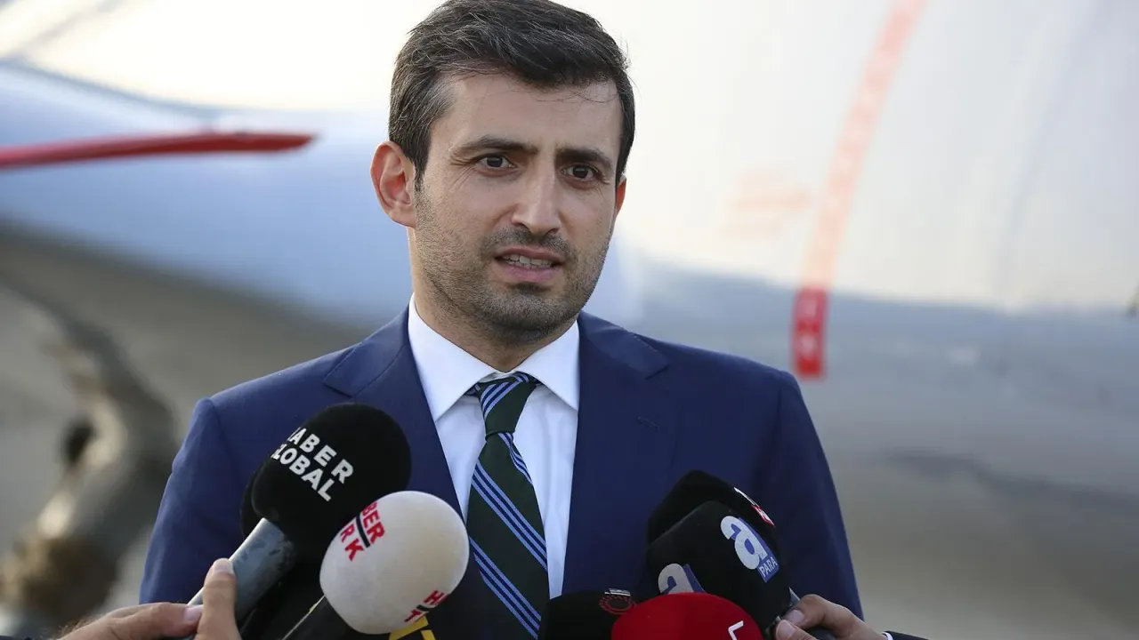 Bayraktar: "Filistinli kardeşlerimizin yanında olmaya devam edeceğiz"