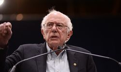 Senatör Sanders'tan ABD'ye, İsrail'e yapılan yardımları durdurma çağrısı