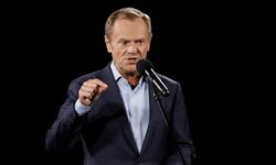 Polonya Başbakanı Tusk, WCK çalışanlarının İsrail saldırısında öldürülmesine tepki gösterdi