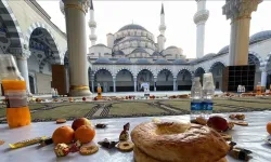 TİKA, Kırgızistan'da 2 bin 500 kişilik iftar verdi