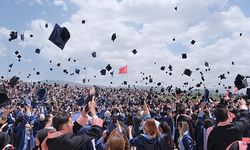 Erzincan Binali Yıldırım Üniversitesinin mezuniyet töreninde Gazze unutulmadı