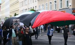 Viyana’da binlerce kişi Gazze’ye yönelik saldırıları protesto etti