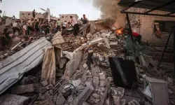 İsrail'in Gazze'de düzenlediği saldırılarda yine çok sayıda sivil şehit oldu