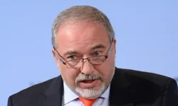 Eski İsrail Savunma Bakanı Liberman: Gazze'yi tamamen susuz ve elektriksiz bırakmalıyız