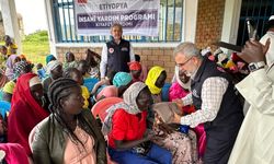 Addis Ababa Din Hizmetleri Müşavirliğinden İslam'ı kabul eden kabileye yardım