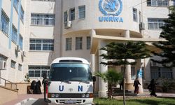 Filistinliler, İsrail'in UNRWA adımının dönüş haklarını sonlandırmayı amaçladığını belirtiyor