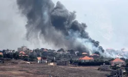 İsrail'in, Lübnan'ın Sur kentine düzenlediği saldırıda 5 sivil yaşamını yitirdi