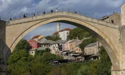 Bosna Savaşı'nda kara gün olarak hatırlanan Mostar Köprüsü'nün yıkılışının üzerinden 31 yıl geçti