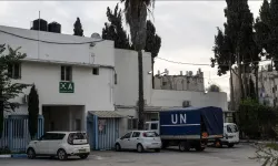 İsrail'in UNRWA yasağı, Gazze'deki ateşkes anlaşmasının geleceğini riske atabilir