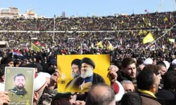 İsrail savaş uçakları Nasrallah’ın cenazesi üzerinde uçtu