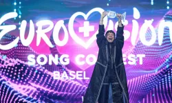 Eurovision'u kazanan Avusturyalı JJ, gelecek yıl yarışmanın İsrail olmadan yapılmasını istiyor