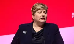 İngiliz Milletvekili Thornberry, ülkesinin Filistin devletini tanımasının tam zamanı olduğunu söyledi