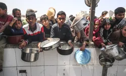 Dünya Merkez Mutfağı, Gazze'deki stokları tükendiği için faaliyetlerini durdurdu