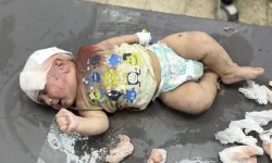 Gazze'ye ilk bebek maması yardımı ulaştı