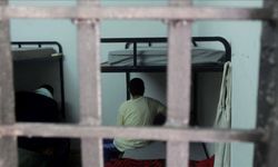 İsrail hapishanelerinde tutulan Filistinli, yaşadıkları aç bırakma ve tıbbi ihmali anlattı