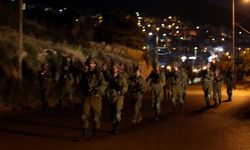 İsrail güçleri Nablus'a düzenlediği baskında bir Filistinliyi şehit etti