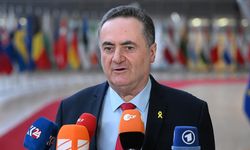 İsrail Savunma Bakanı, Batı Şeria'da 22 yeni yerleşim biriminin onaylanmasının Macron'a mesaj olduğunu söyledi