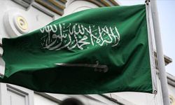 Suudi Arabistan, İsrail'in Şam'a saldırısını kınadı