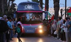 Gazze’ye doğru yola çıkan Mağrib Direniş Konvoyu, Libya’daki ilk durağı olan Zaviye kentine ulaştı