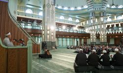 Diyanet İşleri Başkanı Erbaş, 15 Temmuz Şehitlerini Anma ve Kur'an-ı Kerim Programı'na katıldı