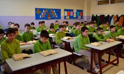 İmam Hatip okullarının başarılarına yönelik karalama kampanyaları gerçeği yansıtmıyor