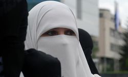 Kazakistan'da peçe kullanımı yasaklandı