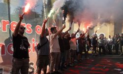 Yunanistan'da İsraillileri taşıyan gemi protesto edildi