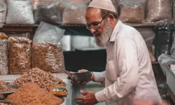 Cuma hutbesi: Peygamberimiz ve Ticaret Ahlakı