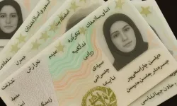 Afganistan'da kadınlara kimlik özgürlüğü tanındı
