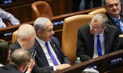 Netanyahu koalisyonu kan kaybediyor!