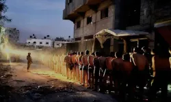 İsrail'den Filistinli esirlere akıl almaz işkence!