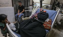 Gazze'de abluka: Açlık ve tedavi yetersizliği sürüyor