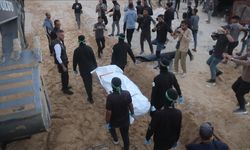 Hamas, bir İsrailli esirin cenazesini daha teslim etti