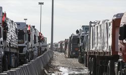 Gazze sınırında 26 bin yardım tırı çürüdü