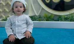 Minik Müslüman'dan yılbaşı açıklaması: Müslümanlığa sığmaz!