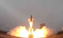 Almanya 4,2 milyar dolarlık Arrow 3 sistemini teslim alıyor