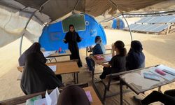 Gazze'de çadır sınıf dönemi başlıyor