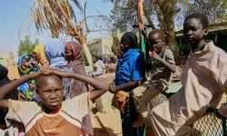 El Faşir'den kaçış: Kamplarda açlık ve hastalıkla yeni bir savaş