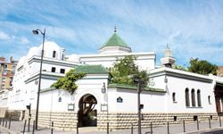 Fransız usulü İslam: Paris Camii'nden yeni rehber
