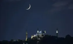 İslam dünyasında Ramazan ayı iki farklı güne bölündü
